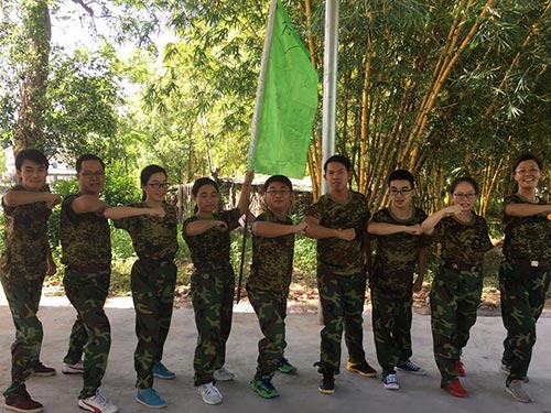 易诚团队举办拓展活动