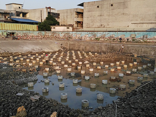 黄金铺华府地下室土方开挖